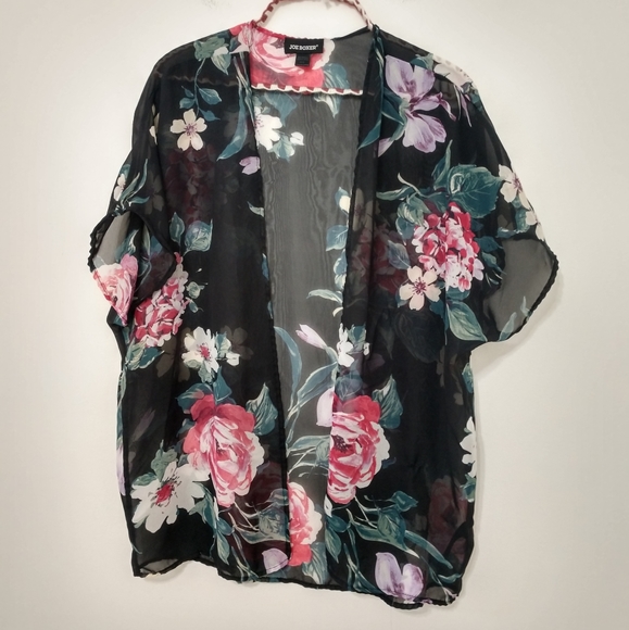 Joe Boxer Tops - 3/$20 Joe Boxer Kimono floral cardigan size S